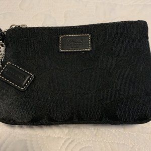 wristlet pouch